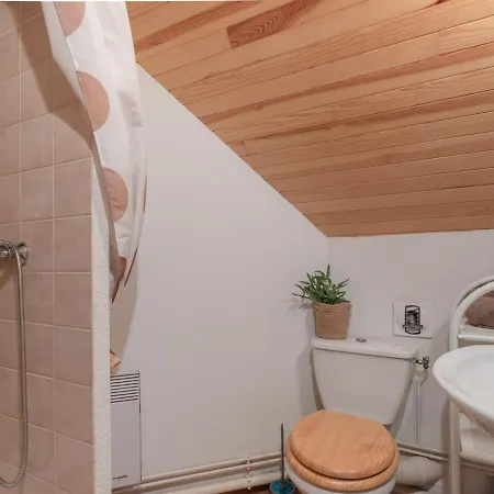 Apartmán Triplex A Saint-lary, 4 Chambres, 9 Pers, Balcon, Parking, Wifi Optionnel - Fr-1-296-287