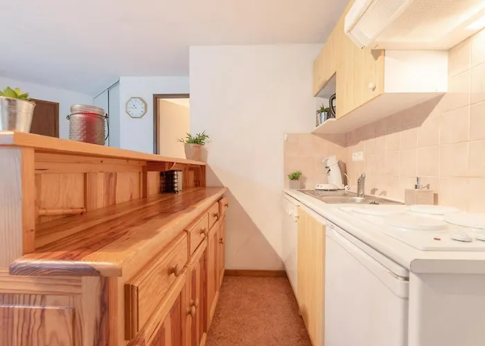 Triplex A Saint-lary, 4 Chambres, 9 Pers, Balcon, Parking, Wifi Optionnel - Fr-1-296-287 Διαμέρισμα *