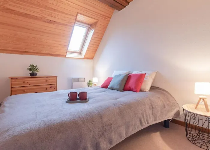 Triplex A Saint-lary, 4 Chambres, 9 Pers, Balcon, Parking, Wifi Optionnel - Fr-1-296-287 サン・ラリー・スラン