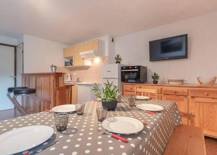Triplex A Saint-lary, 4 Chambres, 9 Pers, Balcon, Parking, Wifi Optionnel - Fr-1-296-287 サン・ラリー・スラン